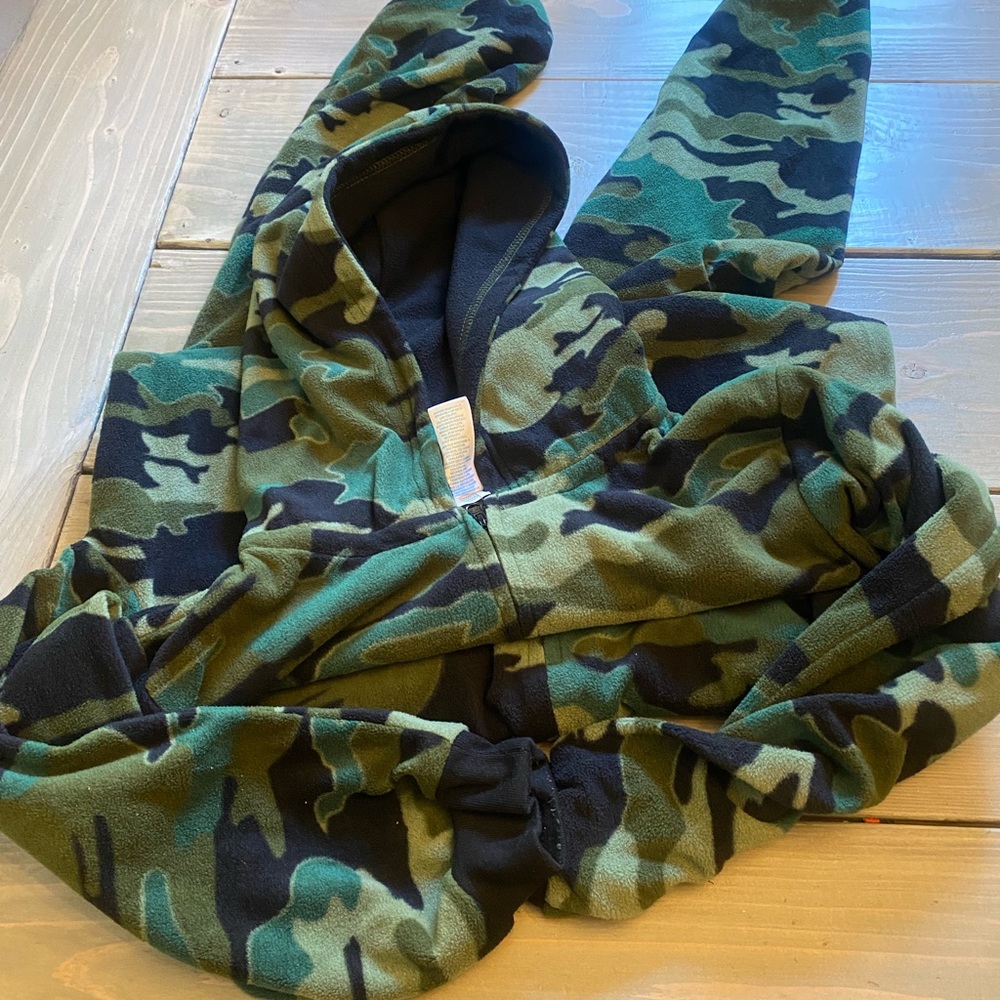 Childrens Place long sleeve hoodie pajamas.